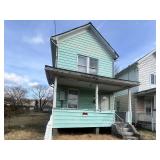 Two-Story 3 Bedroom in Charleston