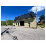 Prime Dunbar Commercial Warehouse Turn-key Space with Offices & Additional Lot