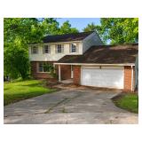 4 Bedroom in Parkersburgs North Hills Estates Ideal for a Remodel or Flip
