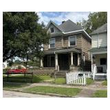 3 Bedroom Home on Corner Lot in Huntington