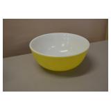 Yellow PYREX Mixing Bowl