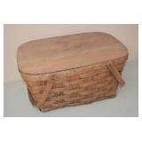Hinged Lid Picnic Basket