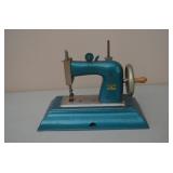 Casige Metal Toy Sewing Machine