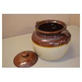 Monmouth Pottery Beanpot with Lid