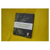 New Bamboo Cheese Set  in Box