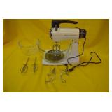 WORKING Vintage Sunbeam Mixmaster Mixer Set