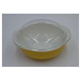 PYREX Yellow Bowl with Lid