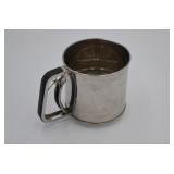 Handle Grip Stainless Sifter