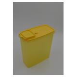 Large Tupperware Drink Keeper