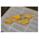 Lot of 4 CAT Ripper Teeth