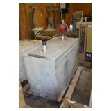 Aluminum Tank with Fill Rite Pump 22.5x43x28.5'