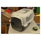 Pet Taxi 15x22x12'