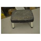 11x12' Cosco Stool