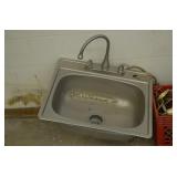 Stainless Sink 22x25'