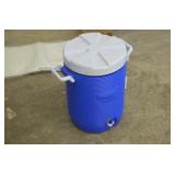 Rubbermaid Drink Cooler