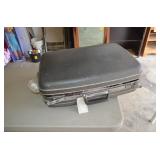 Vintage Samsonite Suitecase with Clothes