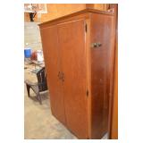 2 Door Wood Cabinet with Shelves 41x25x65'