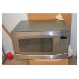 GE 1200 Watt Microwave