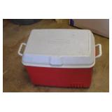 Rubbermaid Cooler