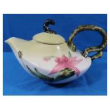 Vintage Hull Art Lidded Aladdin Pitcher