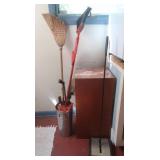 Wooden Shelf Stand 14.5x14.5x29"H, Metal Carpet