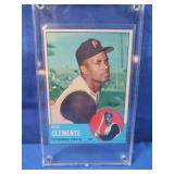 1963 Topps Roberto Clemente Card-ungraded  G-VG