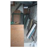 Plywood Sheet 72x48" & Various pieces of Wood