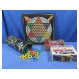 Slinky Ringa Majigs, Chinese Checker Board, Model