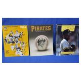 2 Pittsburgh Pirates Scorebooks(1-1979,1-1992)