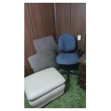 Wheeled Swivel Desk Chair 38.5"h, Faux Leather