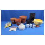 Flower Pots, Tin Decor & more