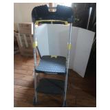 Safety 1st Step Stool 17.5x25x48"