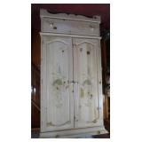 Decorative TV/Dresser 76x43x21.5"