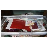 Asst Gift Wrap&Boxes