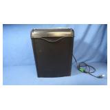 Paper Shredder model#WM662CE,12x7x15",works