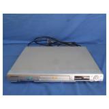 Pioneer DVD :Player DV-260 w/Remote-Turns on