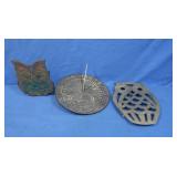 Cast Iron Wall Mt. Sundial,Vintge Metal Owl