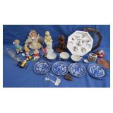 Blue Willow Mini Tecups&Saucers,Mickey Mouse