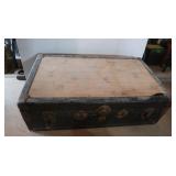 37x21x11" Steamer Trunk(no key)