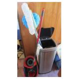 Lg. Metal Trash Can 12.5x13.75x31.5",O