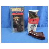 2 Revolver Grips, 1 R-56-S,1 Gripper Combat