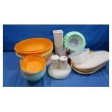 Plastic Mixing Bowls,Trays&Containers