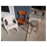 3 Youth Chairs Resin&Wood&2 Outdoor Tables