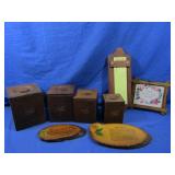 MGM Wooden Canister Set&Decor