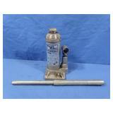 Test Rite 4 Ton Hydraulic Jack