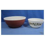 Vintage Pyrex Mixing Bowl, Milk Glass "Crazy