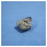 14K Diamond Ring 5.5gr 3/4C TW diamonds Sz. 5