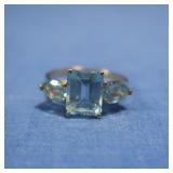 14K Blue Topaz Ring 3gr Sz. 11