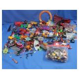 Large Lot of marvel Action Figures&Access.