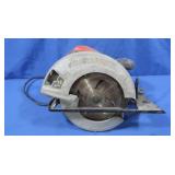 B&D 12 Amp Circular Saw,works